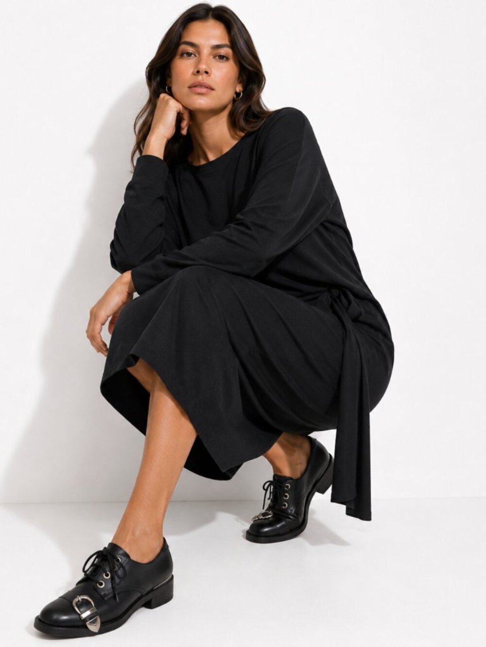 THE WISHBONE COLLECTION BLACK LEATHER METALLIC SHOES - 6
